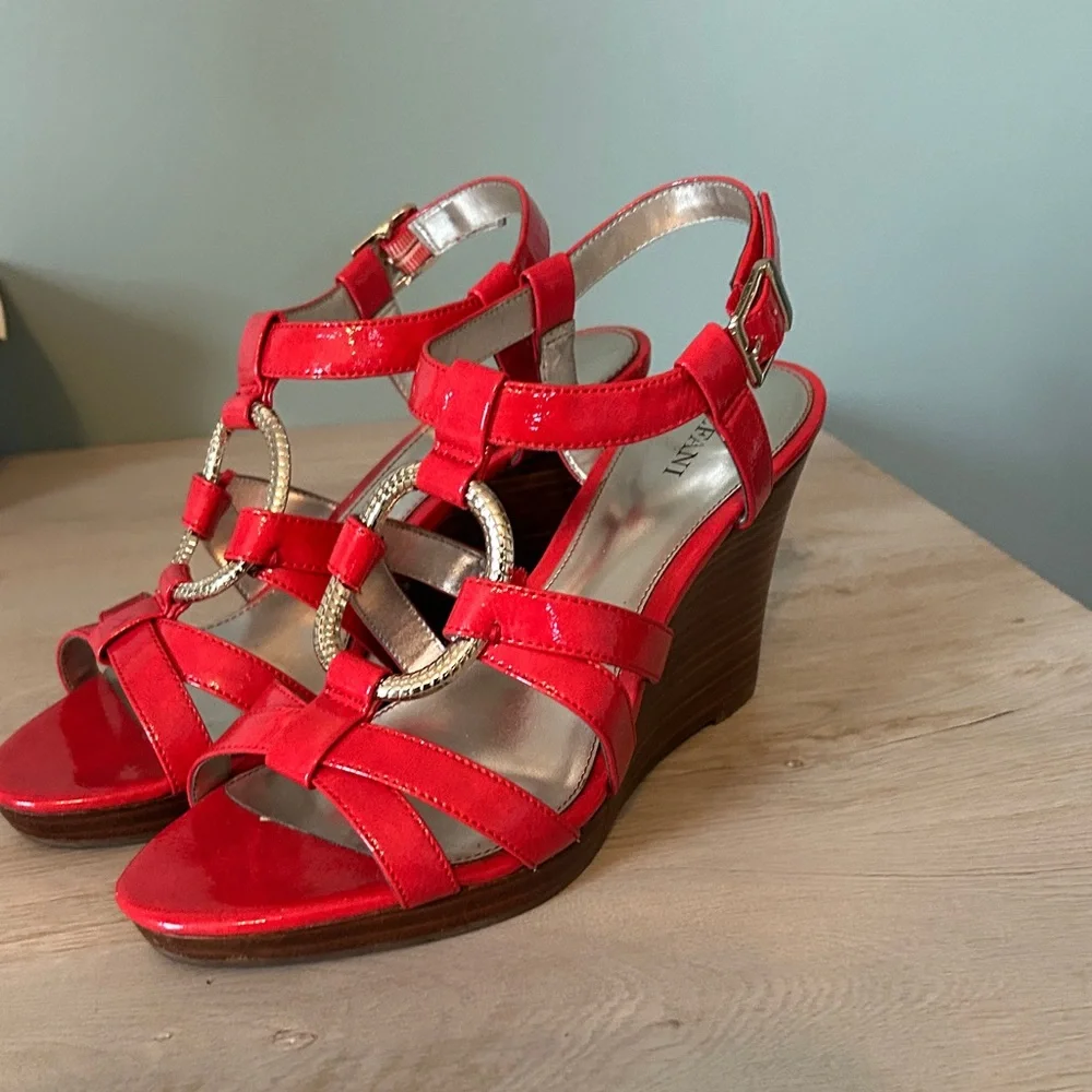 Alfani Vibrant Red and Gold Wedge Sandals - Picture 5 of 13